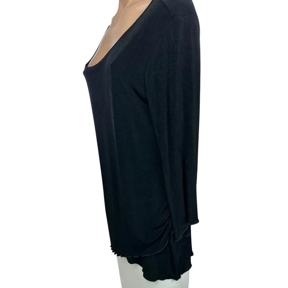 by Chico's Black Pullover Top Sz 1/Medium Asymmetric Hem & Sleeves Rayon/Spandex - Picture 3 of 8